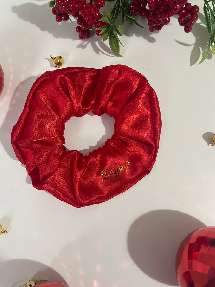 Kişiselleştirilebiilir Yeni Yıl Scrunchie Toka